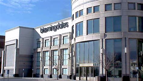 bloomingdale's roosevelt field